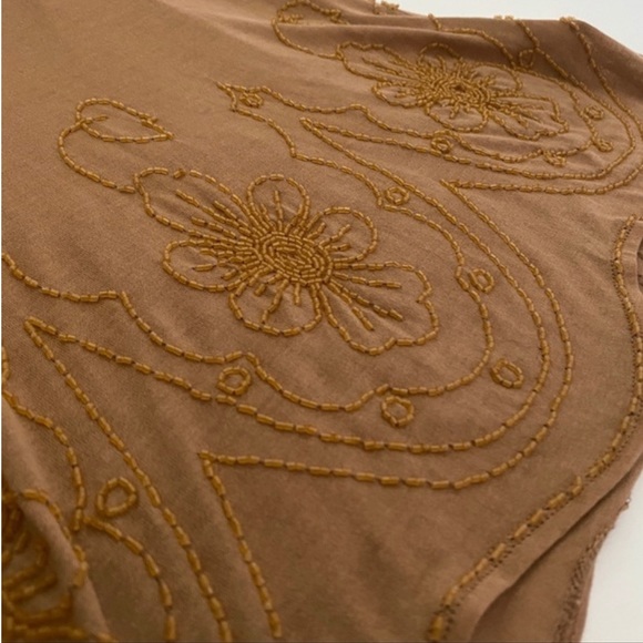 Vintage DKNY Women's Beaded Embroidered Tank Top - Picture 2 of 5